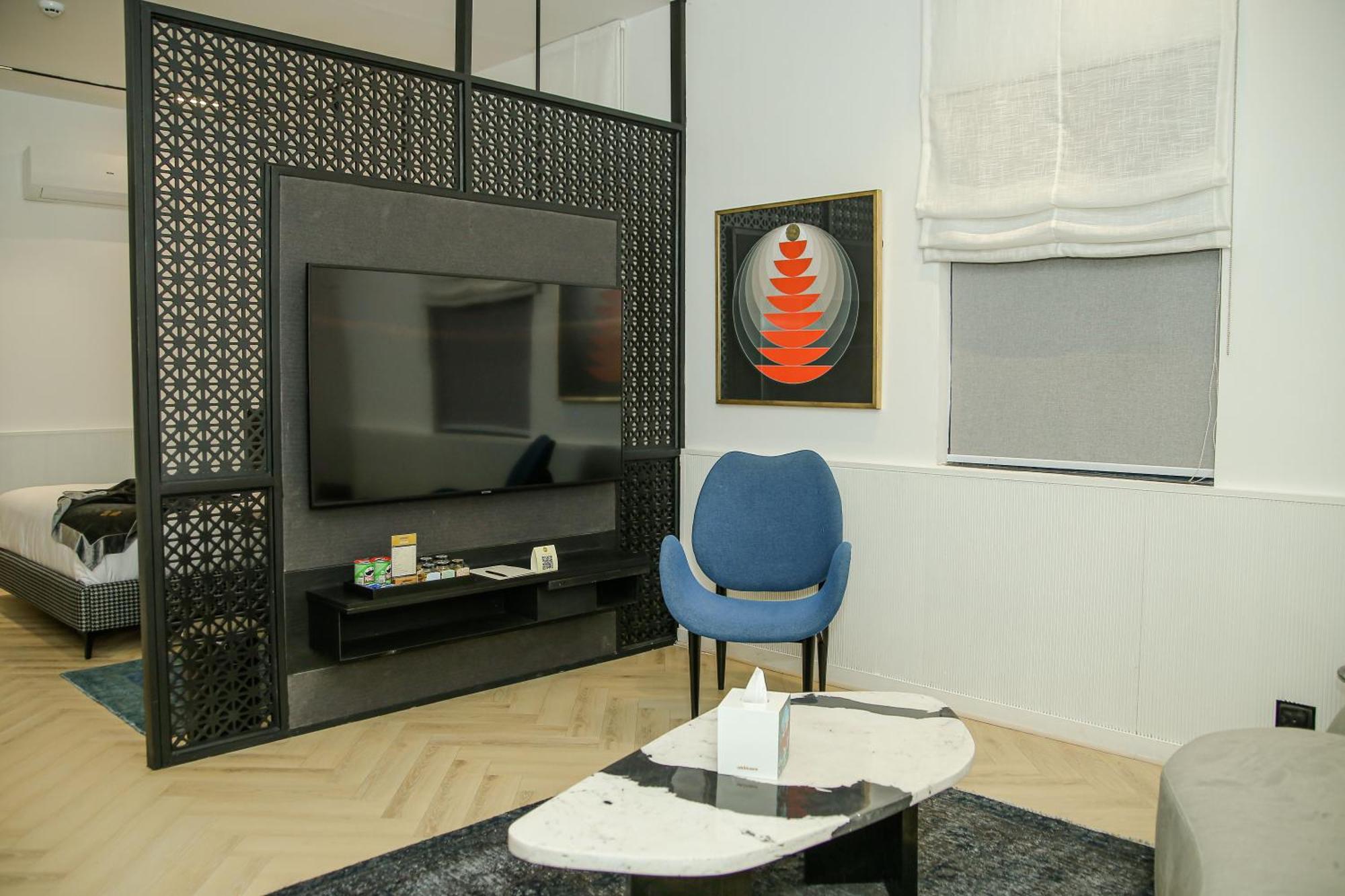 Ambiance Boutique Art Hotel Лахор Стая снимка A room divider