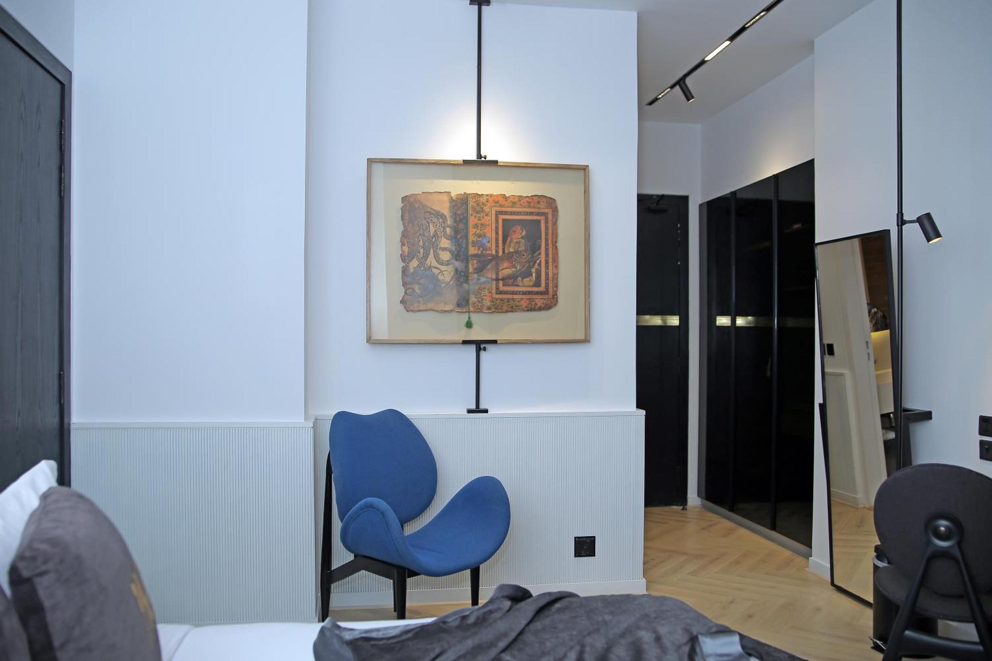 Ambiance Boutique Art Hotel Лахор Стая снимка Track lighting